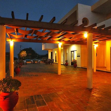 Golden Villas - Hotel Apartments & Villas ヘルソニソス エクステリア 写真