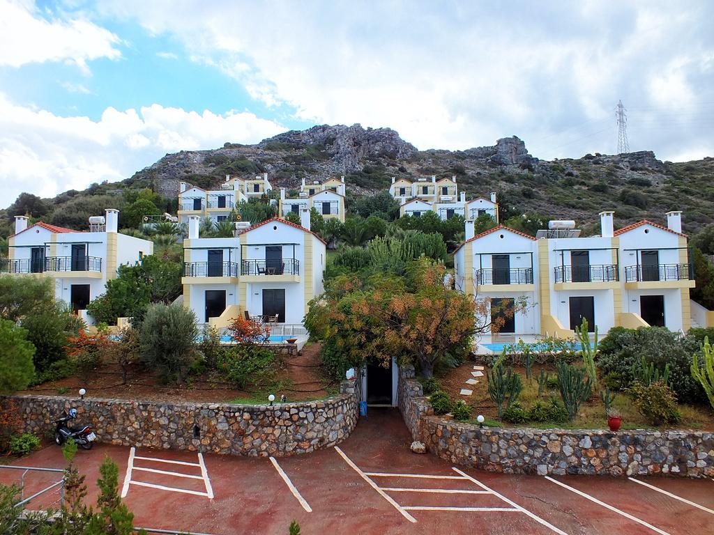 Golden Villas - Hotel Apartments & Villas ヘルソニソス エクステリア 写真