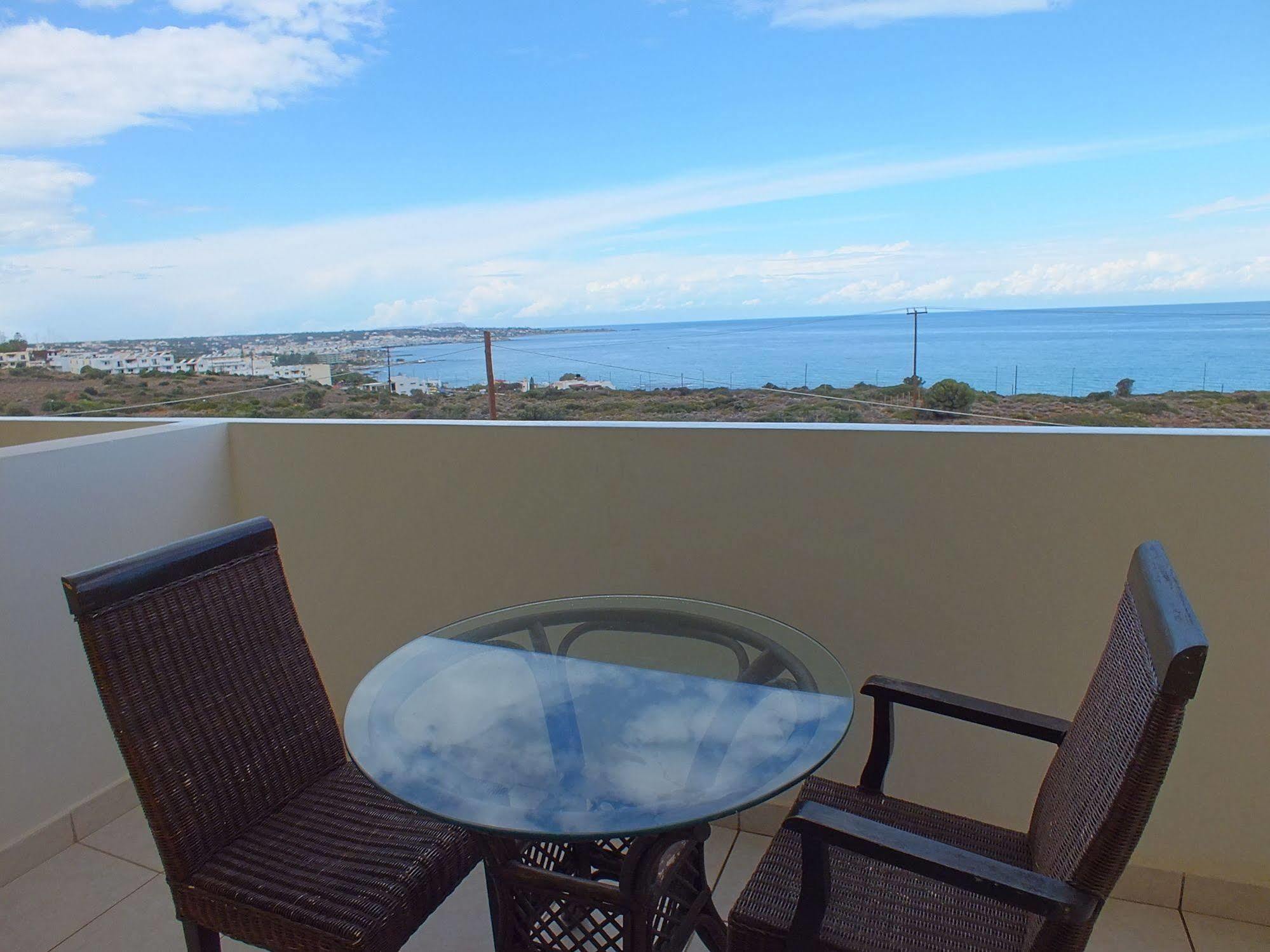 Golden Villas - Hotel Apartments & Villas ヘルソニソス エクステリア 写真