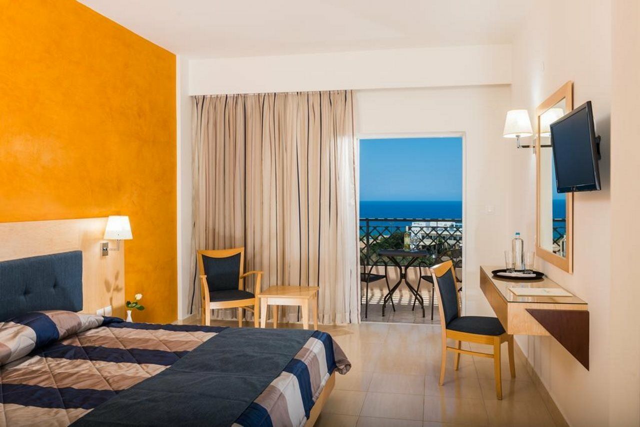 Golden Villas - Hotel Apartments & Villas ヘルソニソス エクステリア 写真